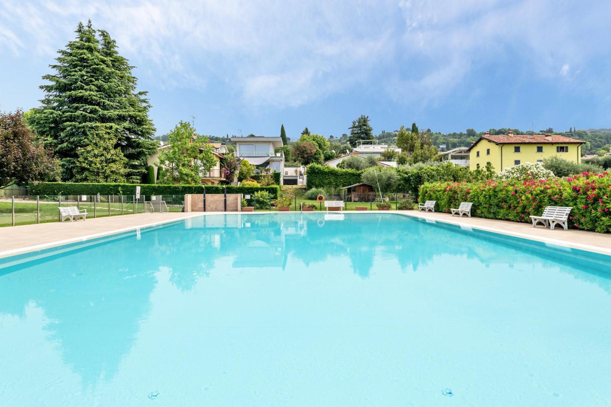 Villa Vista Lago Бардолино Екстериор снимка